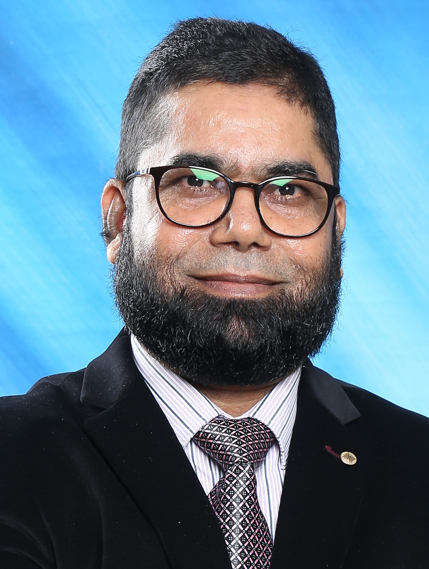 Associate Professor,<br/>Faculty of Business,Hospitality, Accounting & Finance (FBHAF),<br/>MAHSA University, Malaysia